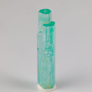 beryl crystal with multiple terminations