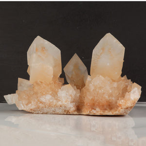 natural-calcite-cluster-with-prominent-crystals-101mm
