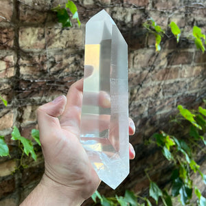 Polished quartz crystal