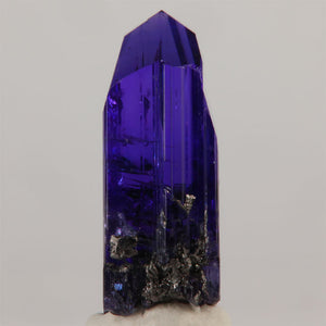 fine amazing color tanzanite crystal