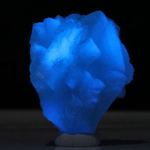Fluorescent prehnite blue UV Tanzania