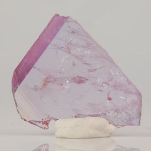 Magnesio-axinite crystal from Tanzania with lavender color and thin blade form