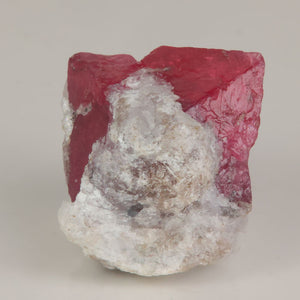 natural-red-spinel-specimen