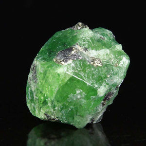 Tsavorite Green Garnet Crystal Mineral Specimen Raw