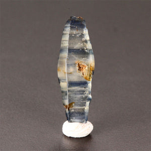 Color Zoned Sapphire Crystal