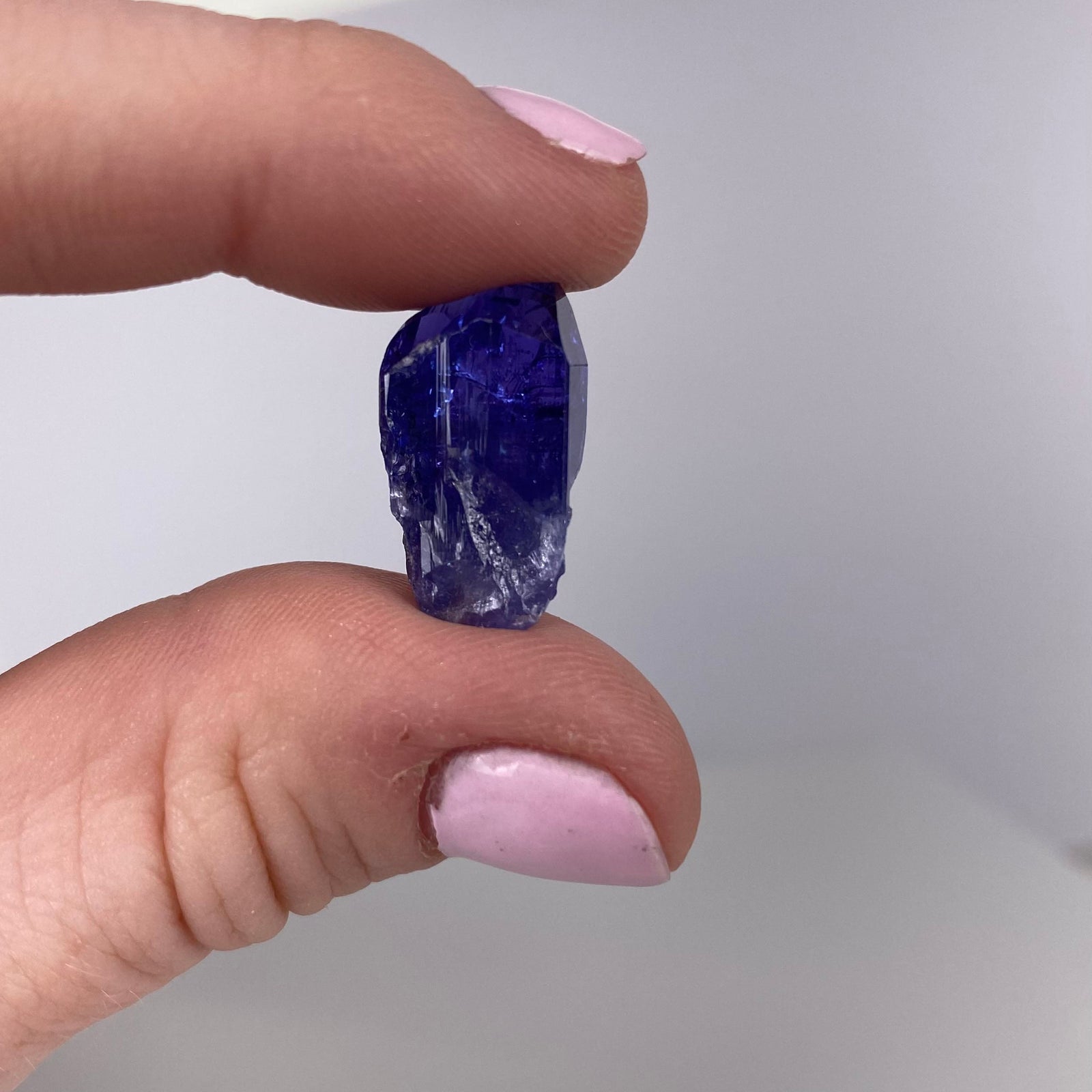 mineral specimen tanzanite