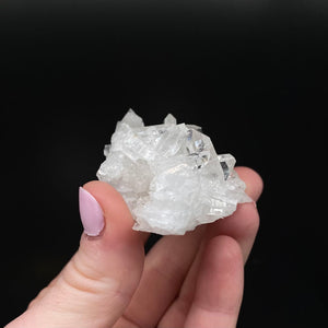 quartz mineral raw crystal