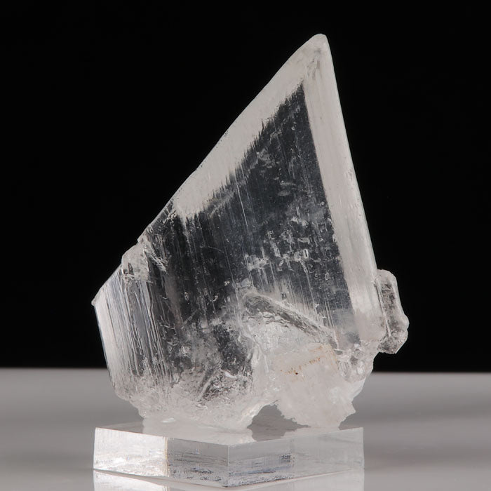 Natural transparent selenite crystal from mexico