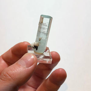 Double Terminated Aquamarine Crystal from Shigar Mine Pakistan 10.68 Grams