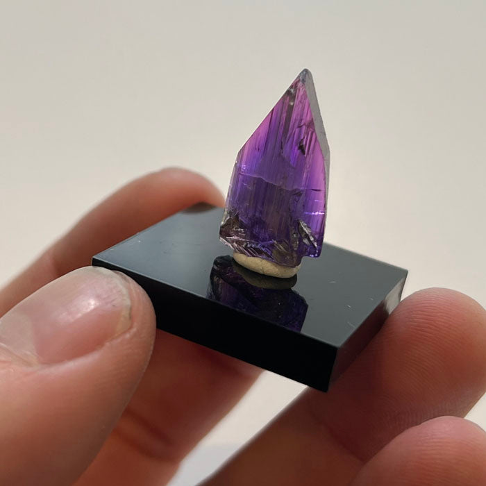 Rare pink purple unheated tanzanite crystal from Merelani Hills Tanzania