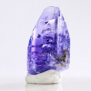 Heated Tanzanite Crystal color zoning