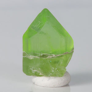 21.55ct Gemmy Green Peridot Crystal