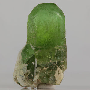 Gem peridot crystal green Pakistan specimen