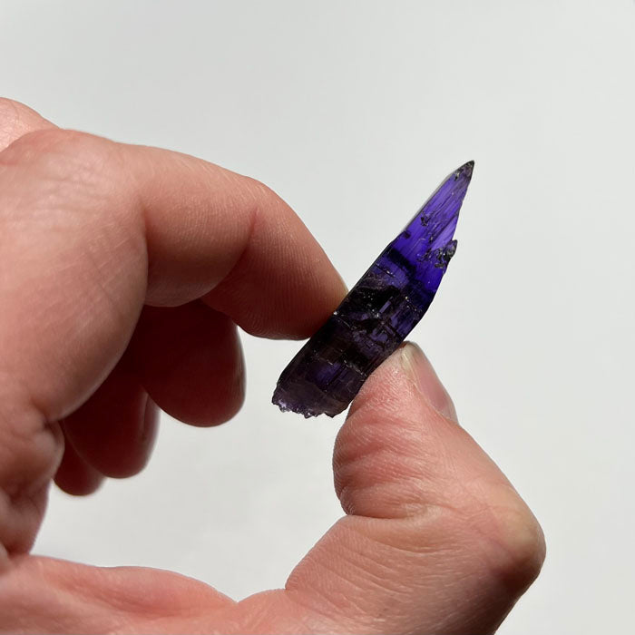 Raw tanzanite crystal