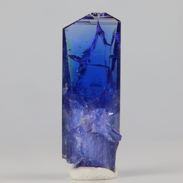 deep blue tanzanite crystal