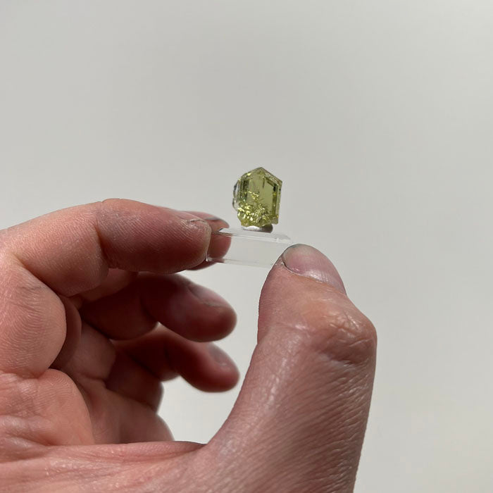 rare natural yellow tanzanite crystal from tanzania