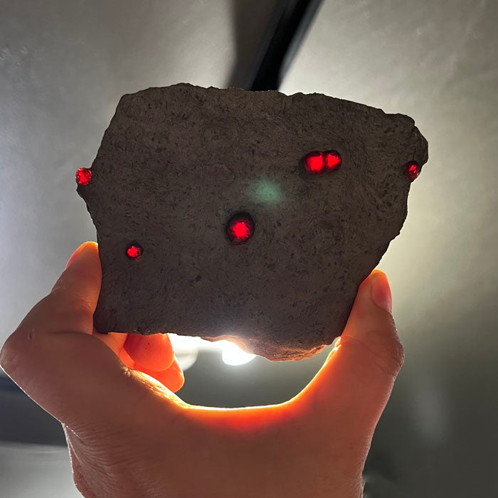 101g Red Embers Mine Garnet in Graphite