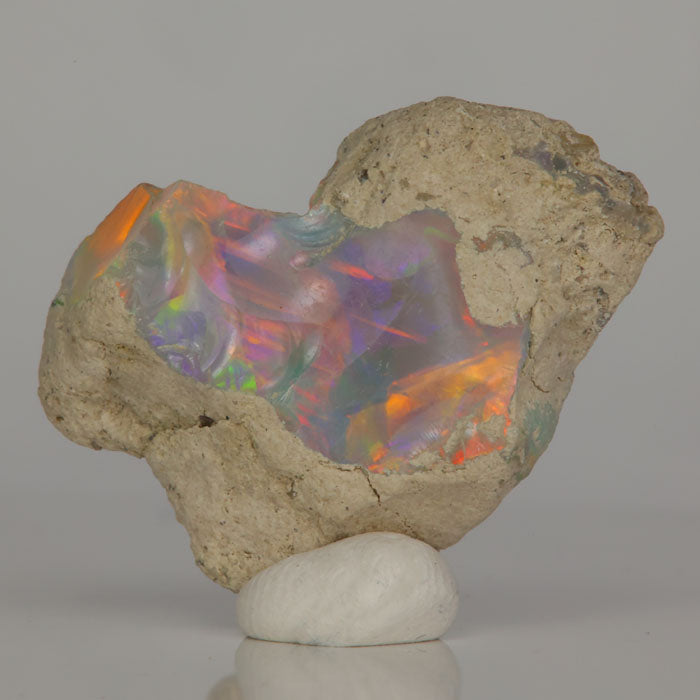 opal-rough-with-matrix-collector-piece