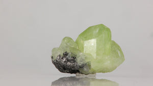 Lustrous Green Diopside Crystal on Graphite Matrix from Tanzania 10.88 Grams