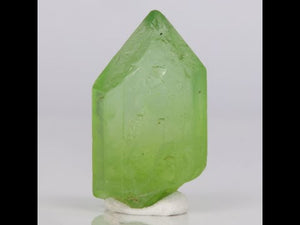 16.5ct Gemmy Peridot Crystal with Sharp Termination