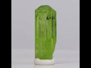 14.2ct Vibrant Green Diopside Crystal from Tanzania