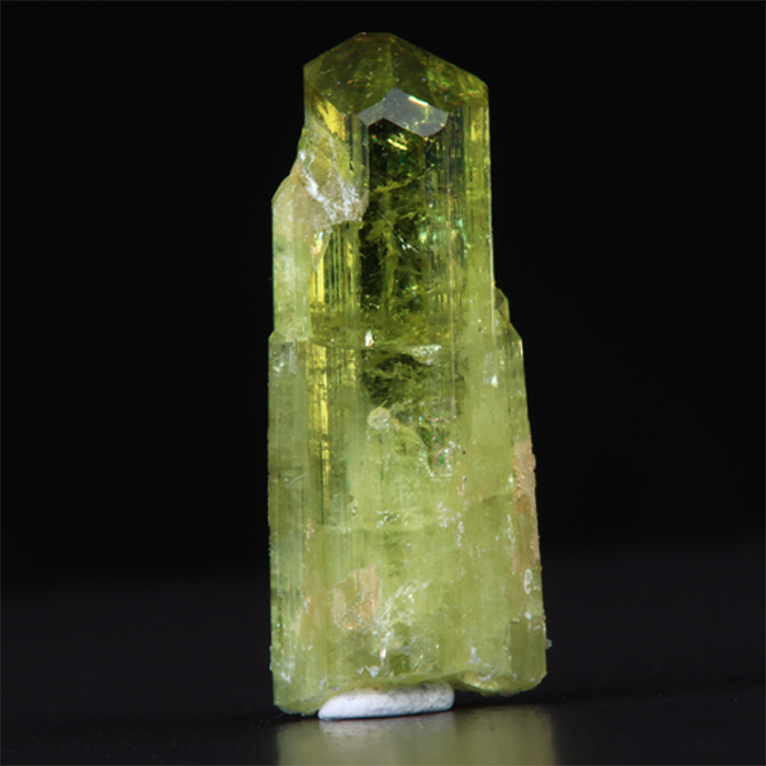 Scapolite crystal canada