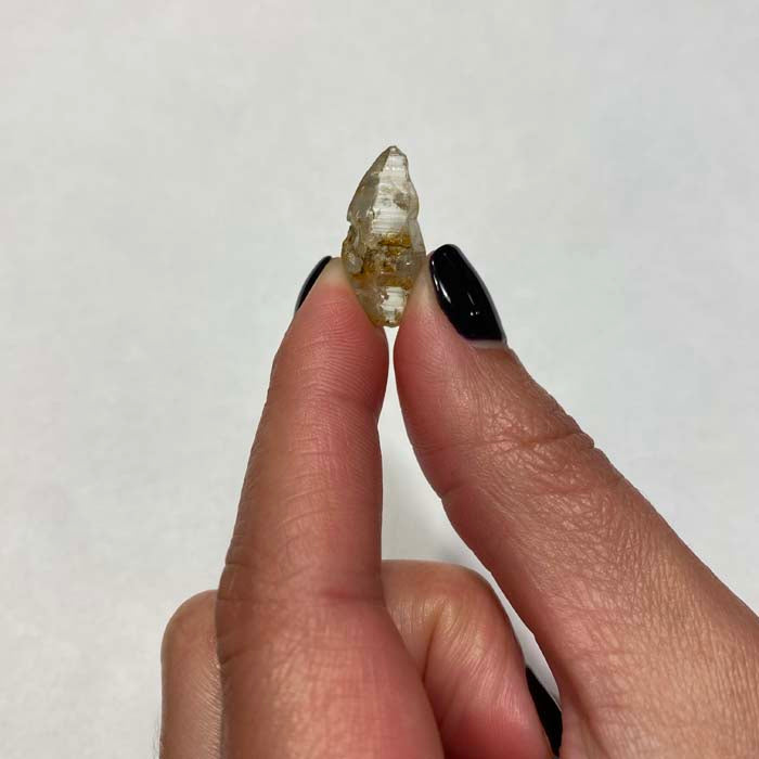 gemmy sapphire crystal mineral specimen sri lanka