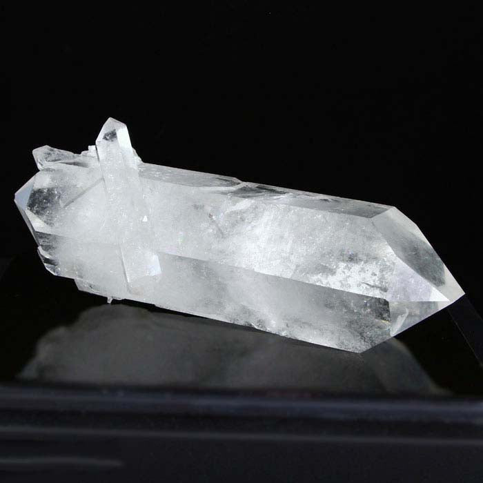 Natural double terminated quartz crystal specimen