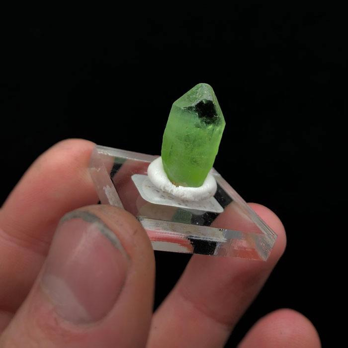 Raw Peridot Crystal for sale