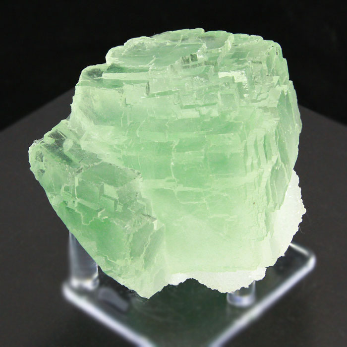 Light green Complex Fluorite Crystal china