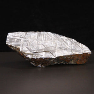 Widmanstätten etch pattern Muonionalusta Meteorite