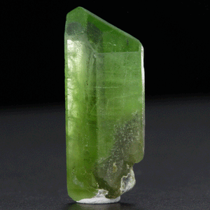 Green Raw PEridot crystal point