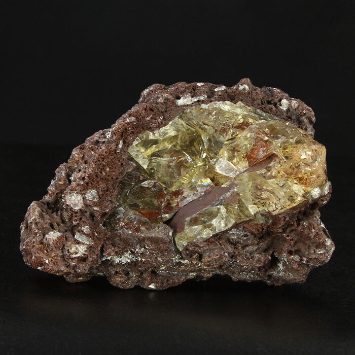 Oregon Sunstone in porphyry
