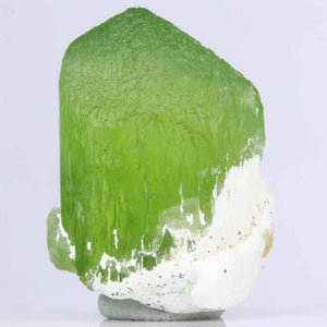 raw green peridot crystal natural