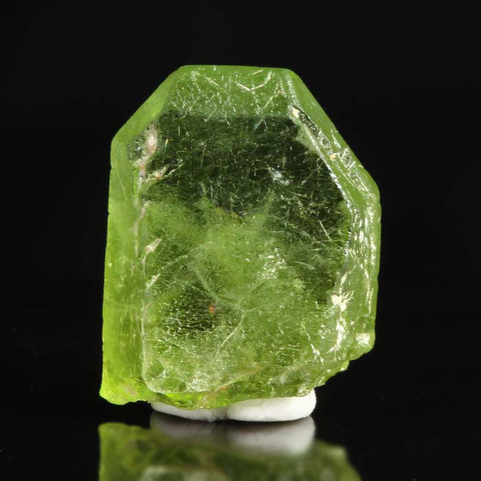 21.69ct Beautiful Green Peridot Crystal