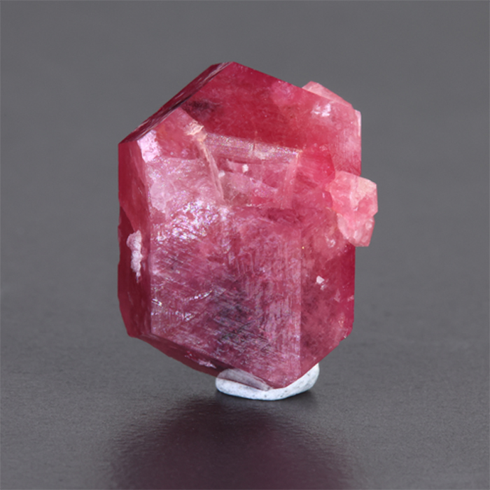 grossular garnet pink red crystal raw specimen mexico