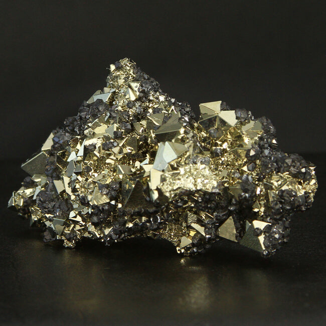 Pyrite and Sphalerite side view