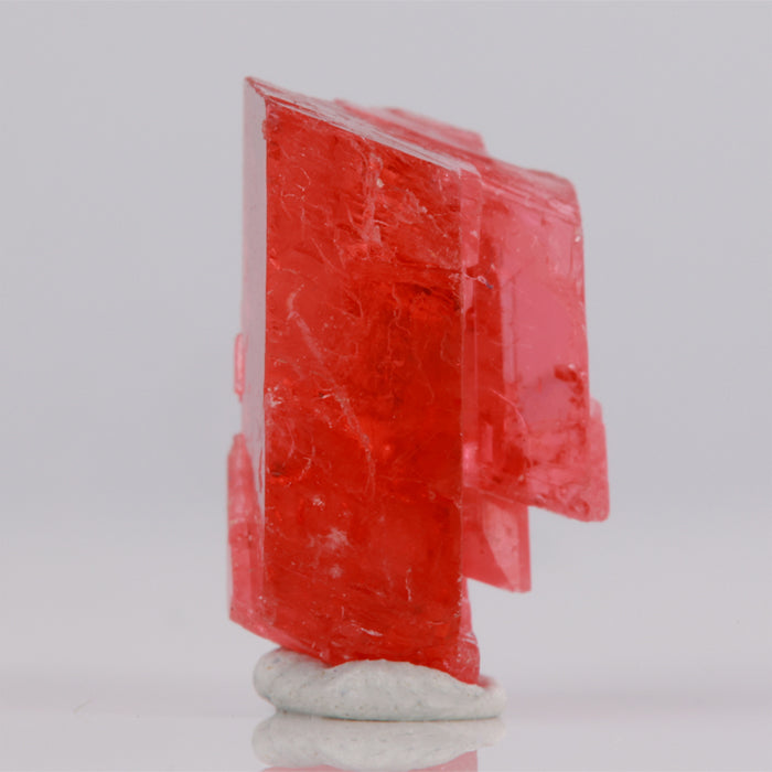 cummingtonite in rhodonite from brazil