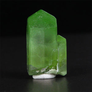 Natural Green Peridot Crystal from Pakistan