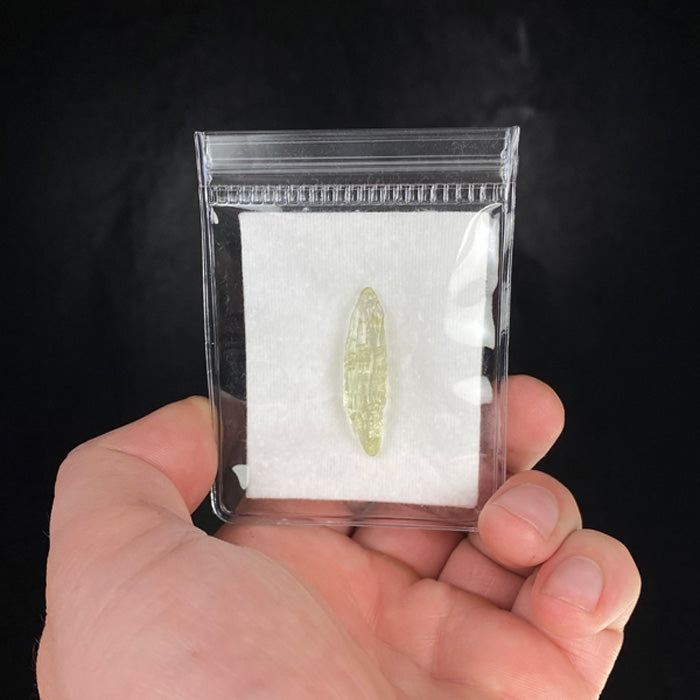 Heliodor Crystal Ukraine Yellow Gem