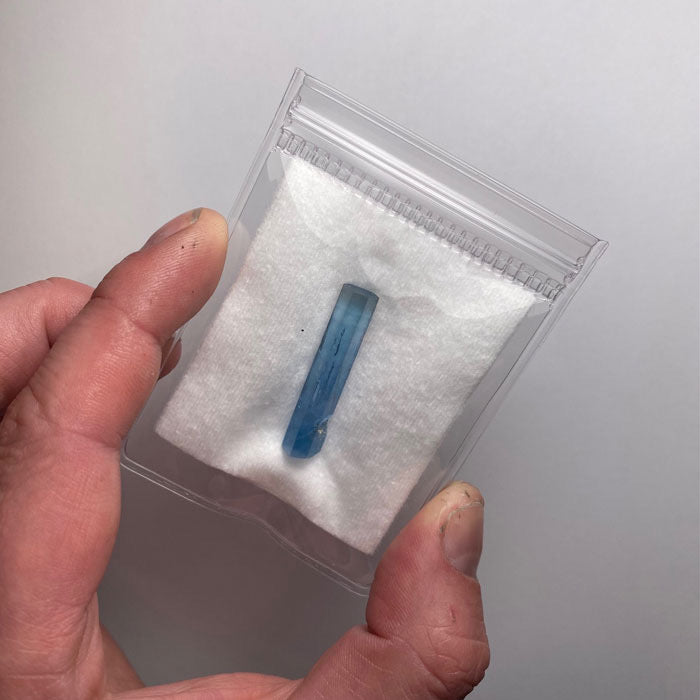 13.90ct Dark Blue Vietnamese Aqua Crystal